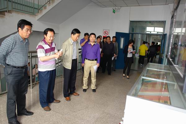开元官网开展教学环境现场观摩和评比活动