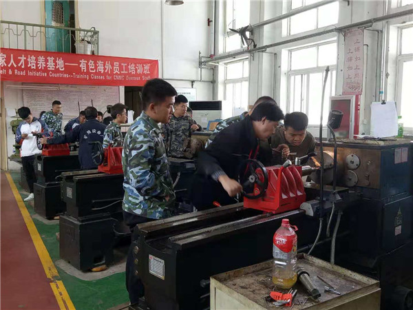 开元官网赴北工院学生圆满完成实习任务