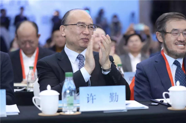 开元官网志愿者圆满完成2019崇礼论坛志愿服务工作