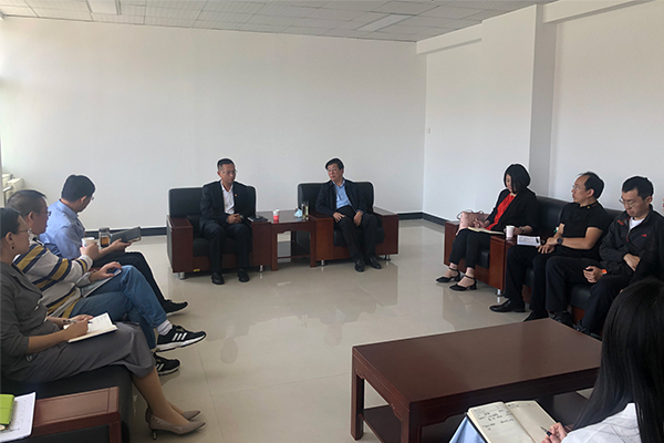 张家口新闻传媒集团副总经理王哿一行到开元官网交流考察