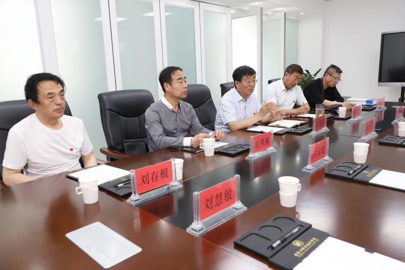 张家口诗歌座谈会在开元官网举行