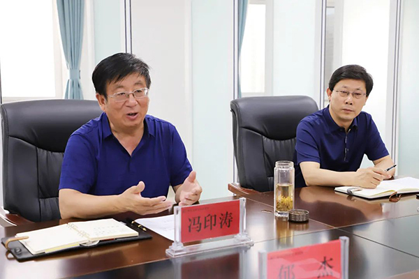 党委书记冯印涛就加快推进开元官网智慧校园建设进行专题调度