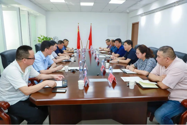 张家口新闻传媒集团党委书记、董事长刘永刚一行到开元官网交流考察
