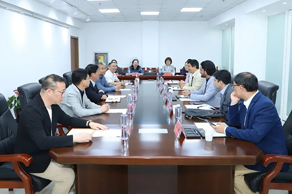 巴基斯坦俾路支省议长顾问、拉合尔大学教授纳西姆·汗·阿恰克扎到访开元官网